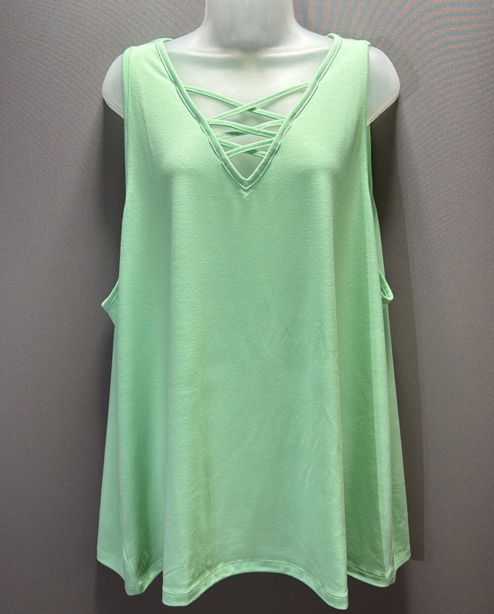 NWT Michelle Mae Lime Green Tank Top Plus Size 4XL Stretch